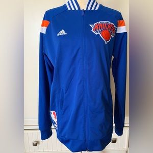 Adidas KNICKS NBA JACKET MENS LIGHTWEIGHT SIZE S😍